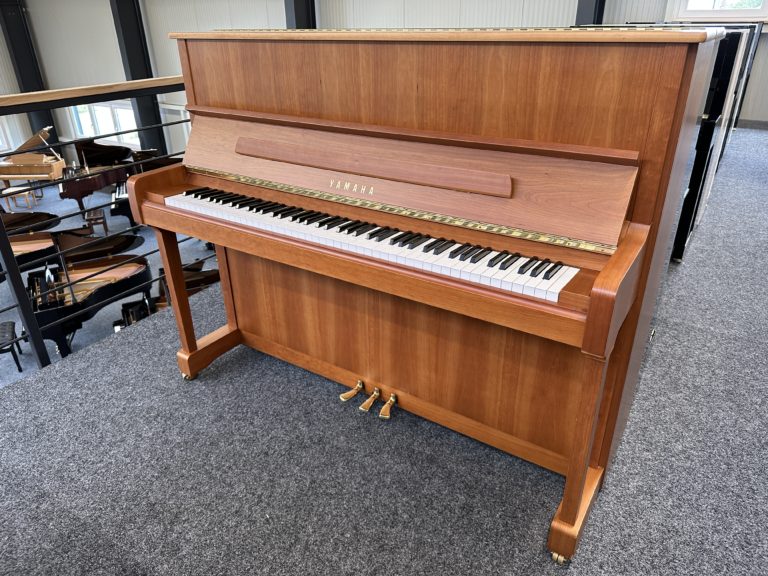 Yamaha Mod. P121