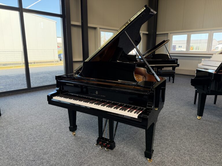 Steinway & Sons A-188