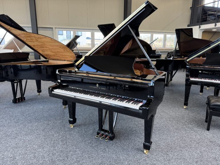 Steinway & Sons A-188